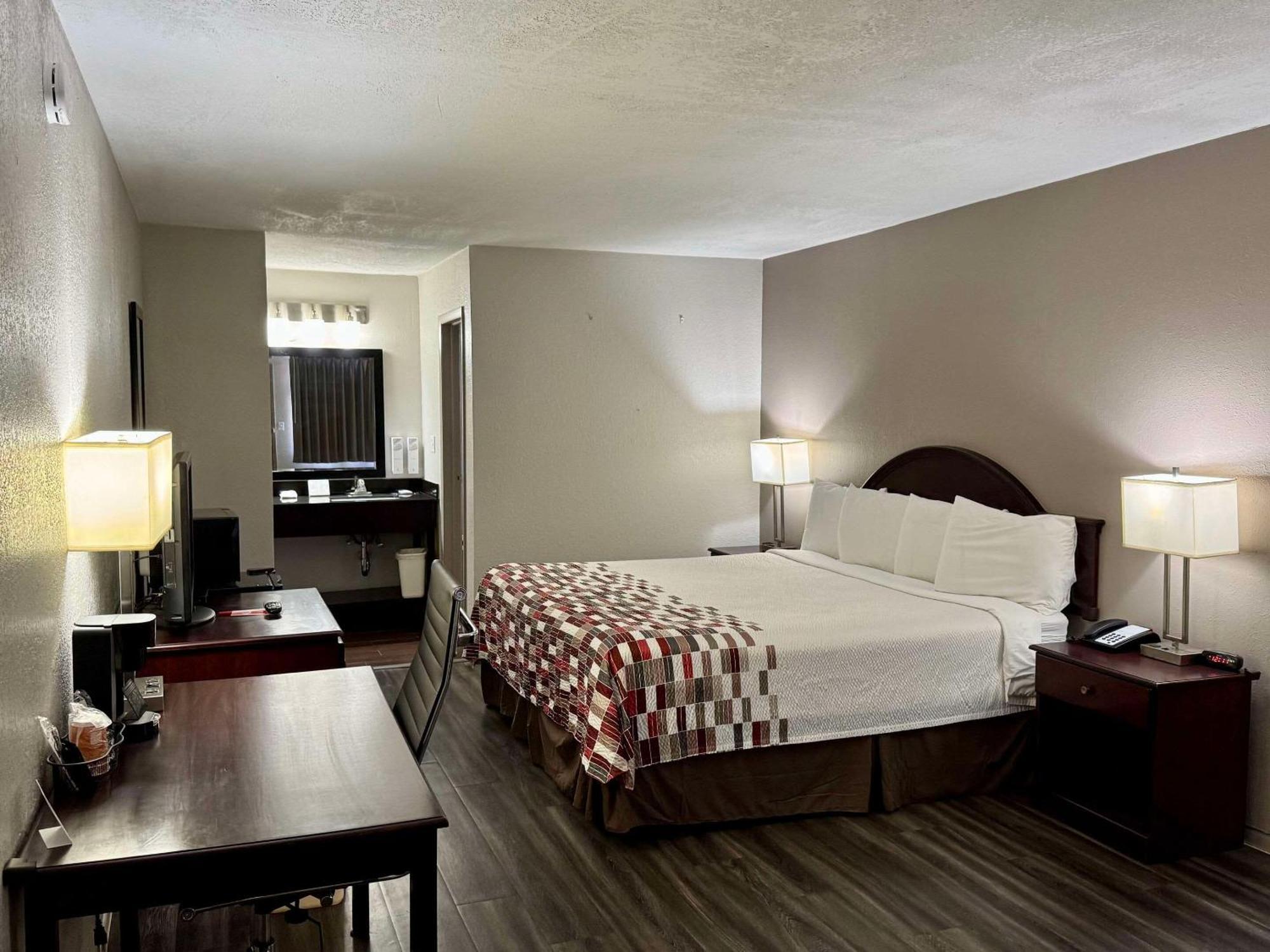Econo Lodge Childress Exterior photo