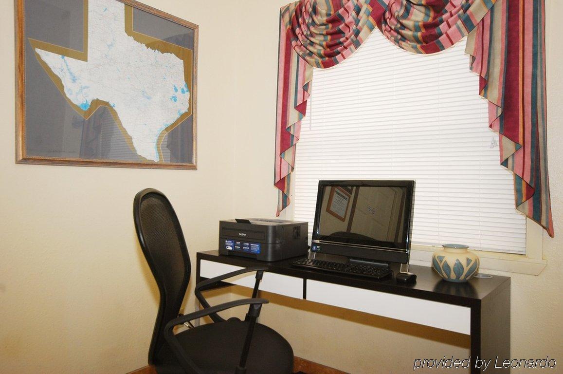 Econo Lodge Childress Facilities photo